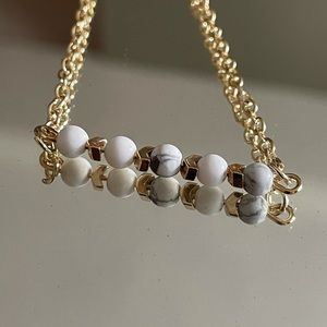 Handmade gold and pearl beaded bracelet